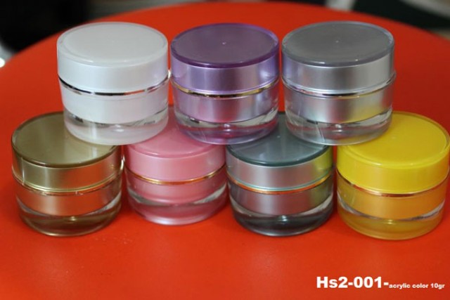 GIZI COSMETICS/SRI SUYATI