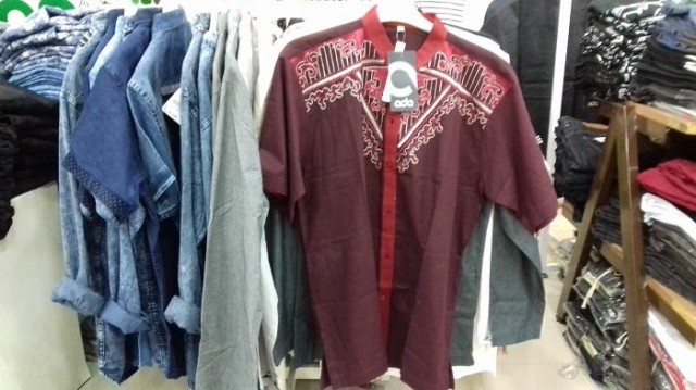 DIANA, CV / DIANATINA AYU, PT